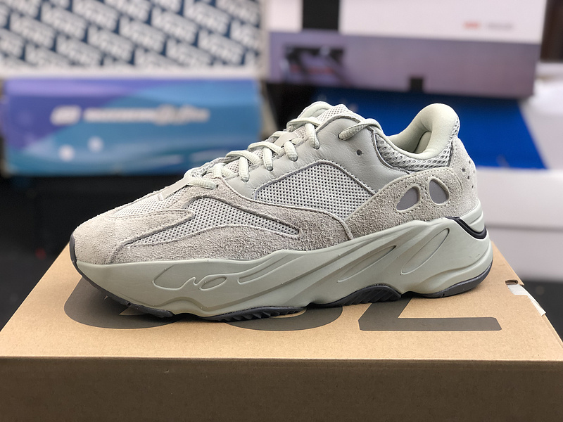 Supermax Yeezy Boost 700 Salt